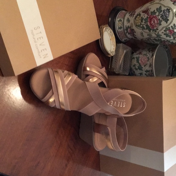 steve madden natural comfort shoes